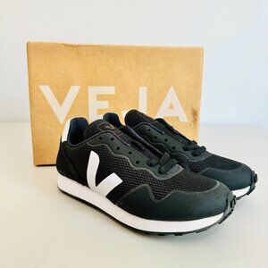 VEJA IMPALA JACQUARD BLACK AND WHITE LOW TOP SNEAKERS